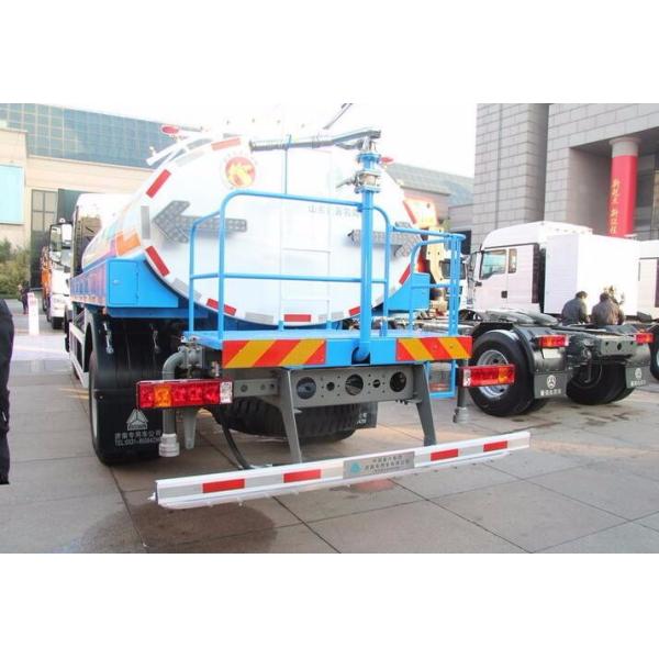 SINOTRUK HOWO 4x2  Euro II 10,000 Liters Water Tanker Transport Truck for sale