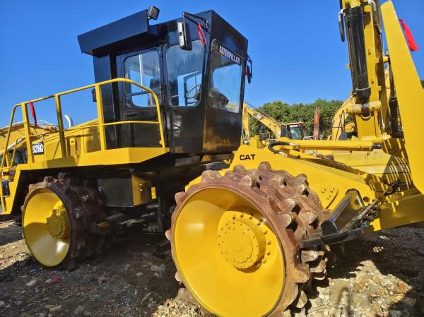 Used Caterpillar 826G Landfill Compactor 35t 235kW