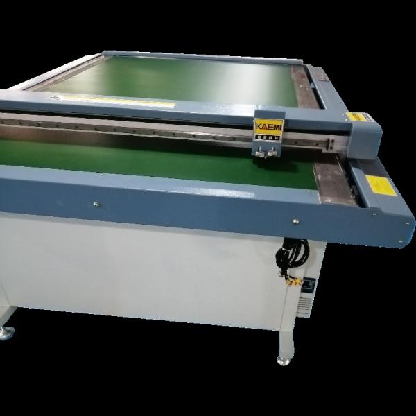 Professional Knife CNC Cutter with 3cm Multi Layers Cutting 1200mm/s Speed and 1500x900mm Scope for Textile Industry