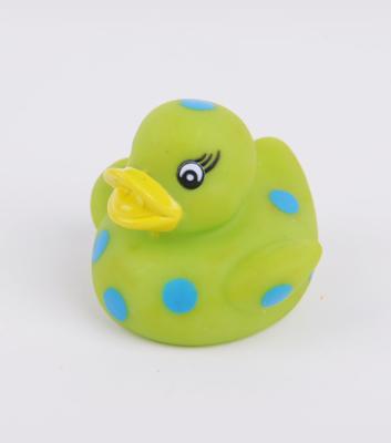 5cm Length Dot Patterned Baby Rubber Duck Floating Water Resistant BPA Free Standard Duck