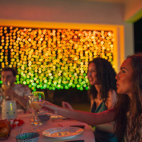 Многочисленные режимы сцены Управляемые приложением умные RGBW светлые полоски с водонепроницаемым дизайном и функцией таймера