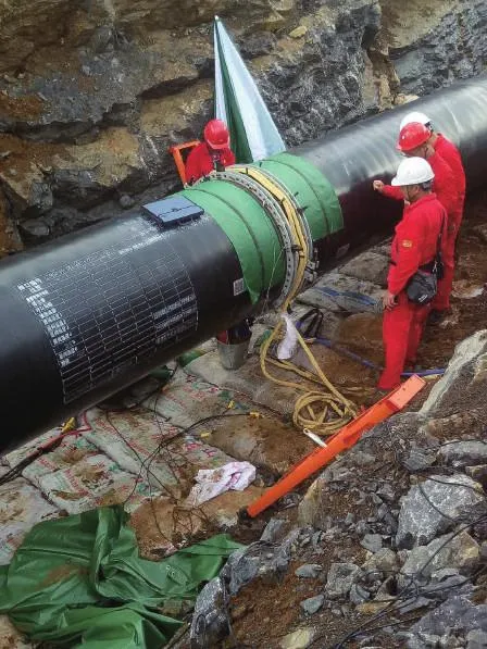 Electromagnetic Induction Preheating Equipment for Pipe Forming in Oil and Gas (DHI-100KW)