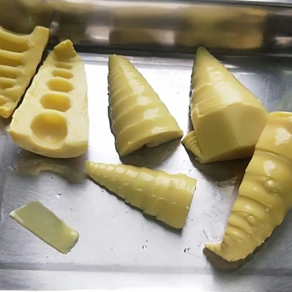 Hot Wholesale Chinese Fine Quality Freshly Slender Pickled Canned Bamboo Shoots Cut Into Halves
