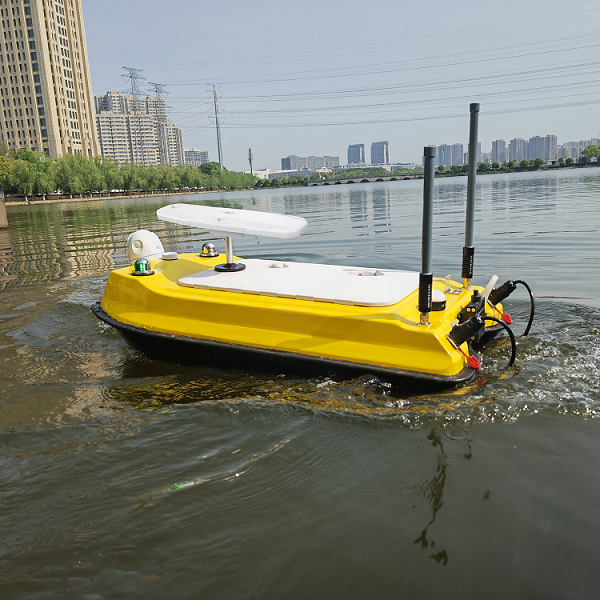 How to Choose a Marine GNSS Receiver: Why Dual-Antenna Systems Like HP920 Matter