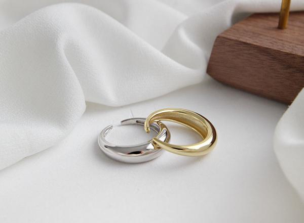 Lanciashow 925 Sterling Silver Ring Simple Geometric Shape Smooth Arc Surface