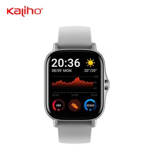 240*280 le pixel Bluetooth appelle le sport Smart observe 180mAh