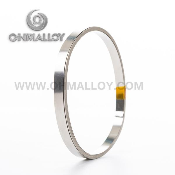 99,9% tira pura 0.1mm/0.2mmx8mm do níquel para a soldadura da bateria da indústria 18650