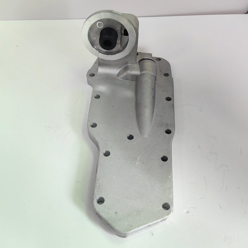 3918954 Cum mins QSB5.9 Engine Oil Filter Housing Base Assembly