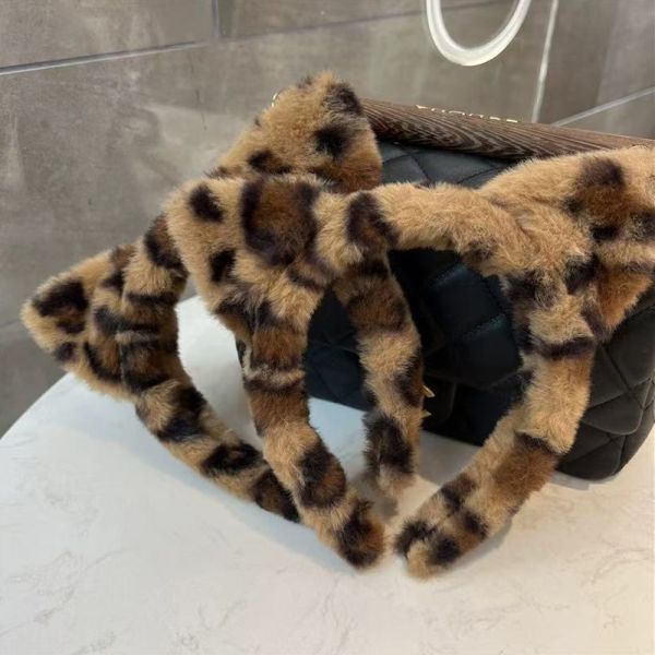 Retro Plush Leopard Print Headband