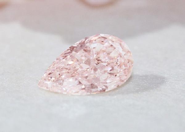 Decorative Pear Shaped Diamonds Pink Drill Oval Cut Cultivation