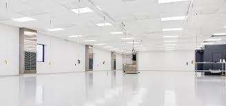 Top-Notch Dust Free Clean Room with Average Wind Speed of 0.3-0.5m/s and Epoxy Floor