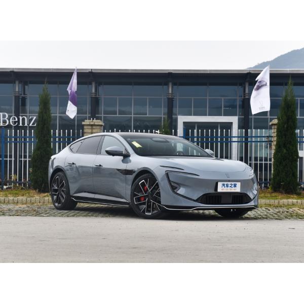 Changan Huaweis Avatr 12 2024 Electric Car 's Large Sedan with 700KM Range and 5 Seats