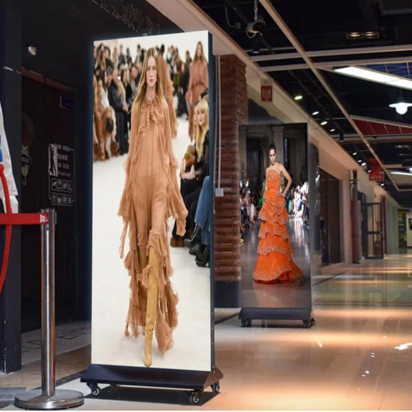 Внутренние плакаты с светодиодными экранами P2.5 Устойчивая и экологически чистая реклама