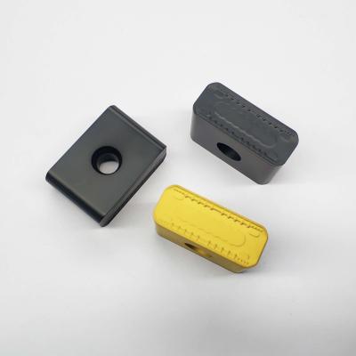 O carboneto do cortador de trituração da roda da estrada de ferro introduz cortadores de trituração indexable