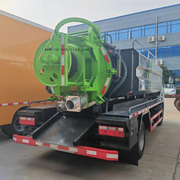 Dongfeng Captain RHD 5000 litres Camion d'assainissement à aspiration sous vide