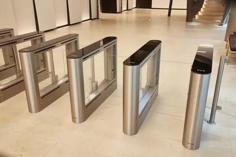 調節可能なフル オートマチックの折り返しの障壁のゲートの最高速度歩行者の制御0.4S