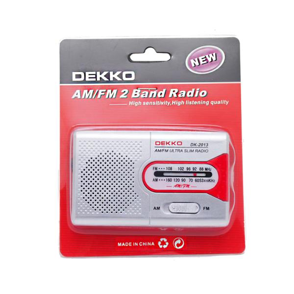 Silvery Pocket AM FM Radio with Built In Antenna and Two AA Batteries Power Frequency Range AM/FM