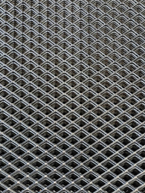 Geometric Expanded Metal Wire Mesh For Screening Panels And Structural Enclosures