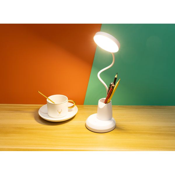 Modern Simple Pen Holder Desk Lamp LED Rechargeable Plug-in Eye Protection Study Lamp College Dormitory Reading Lamp Touch