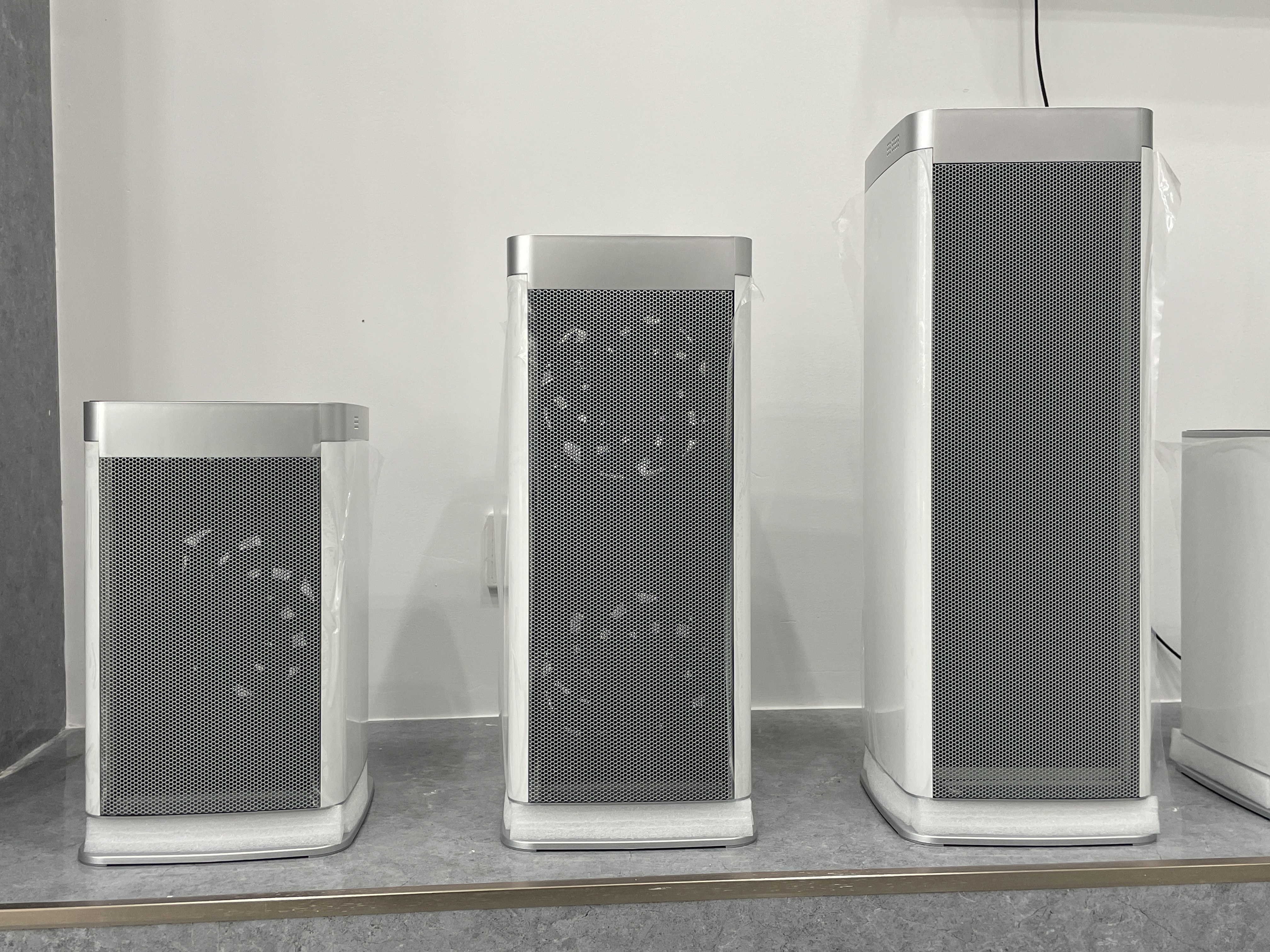 600 M³/h CADR Electric Air Purifier with WIFI and APP Control, Floor-standing With Wheels for Large Spaces
