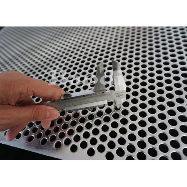 Stainless Steel 316L Perforated Stainless Sheet With Staggered Round Holes