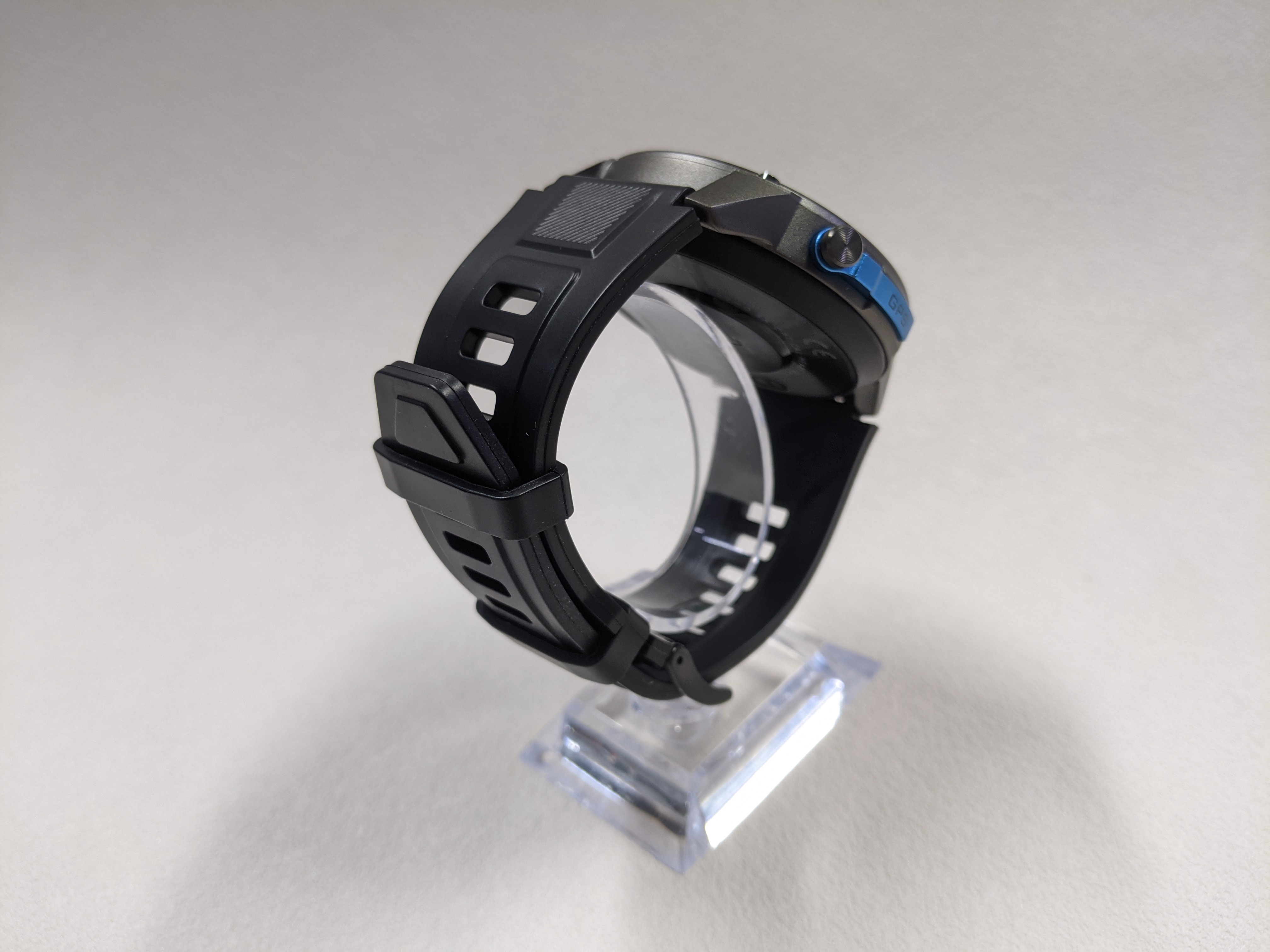 DM56 Smart Watch | Multi‑GNSS GPS | Compass Barometer Altimeter | 5 ATM Waterproof | Bluetooth Voice Call | 1.43'' AMOLED Screen