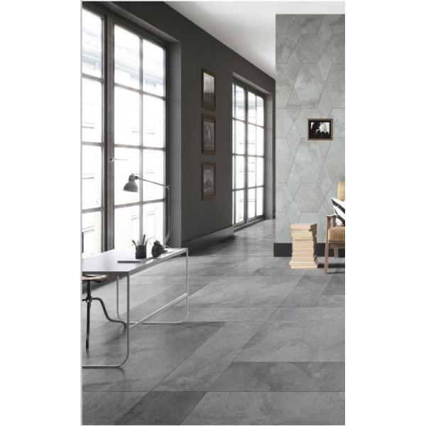 Плитка анти- выскальзывания пола туалета керамическая Nonslip/черные струйные застекленные плитки Bathroom керамические