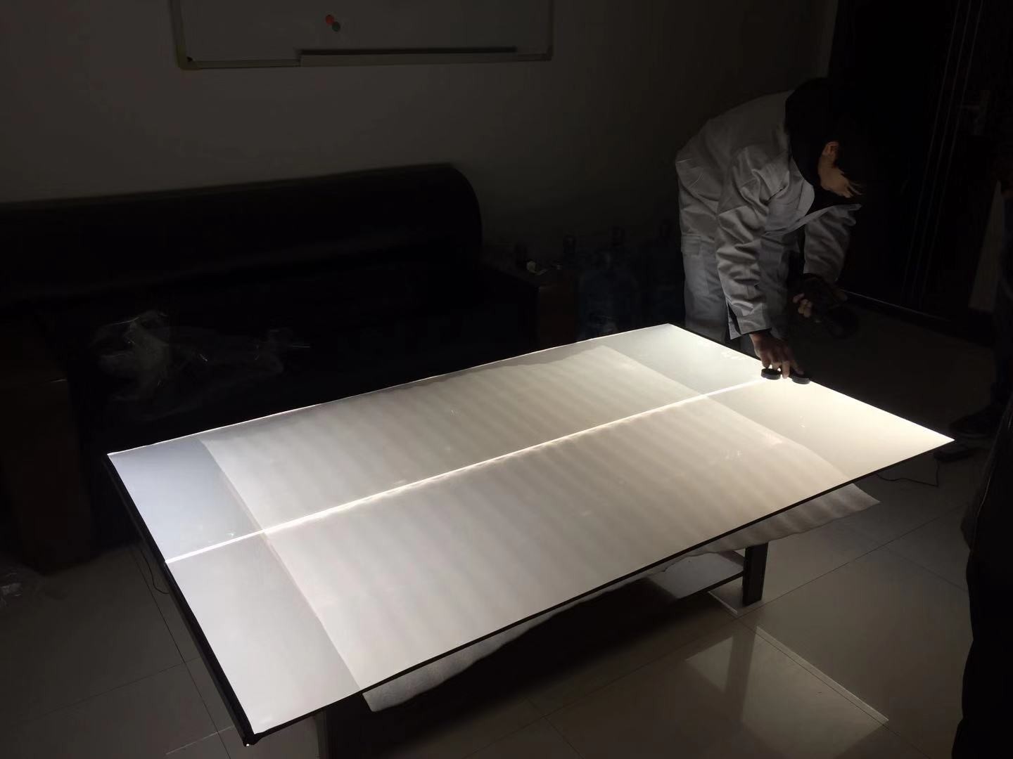 1.8mm 2mm 2.5mm Edge Lit Акриловые листы светодиодный световой гид Плита кислото-щелочная устойчивая