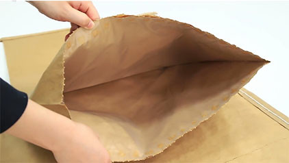 口のMultiwallの縫われた開いた紙袋