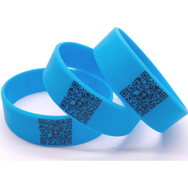 QR Code custom Silicone bracelet wristband for adlut boys girls school company words logo sign