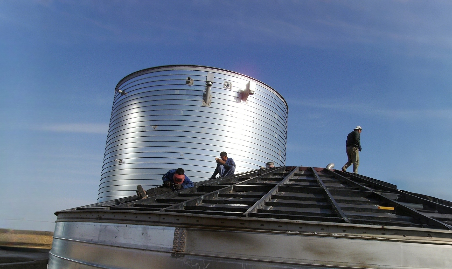 Easy Installation Reinforcement Spiral Silo For Cement Storage Projects