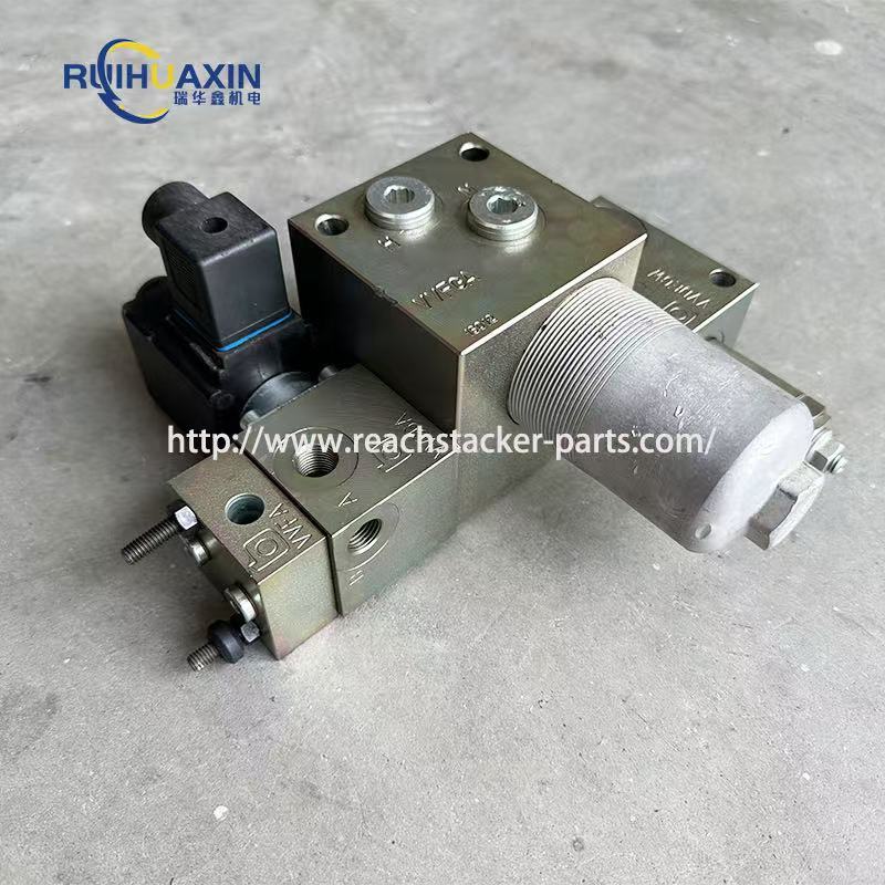 0019442744 Pilot Brake Valve Linde Reach Stacker Parts
