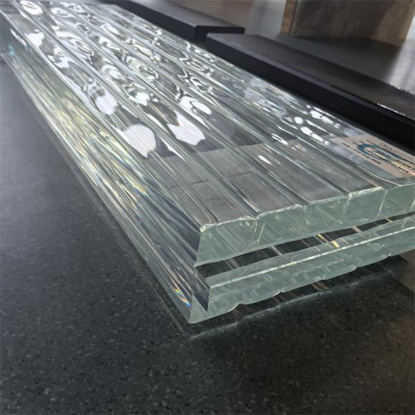Hot melt glass crystal tile crystal column creative design hotel shopping mall decoration translucent art glass