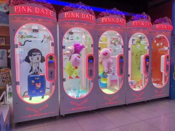 Dreamland Coin Operated Prize Gift Arcade Pink Date Cut Gift Game Machine Factory Prize Game Machine