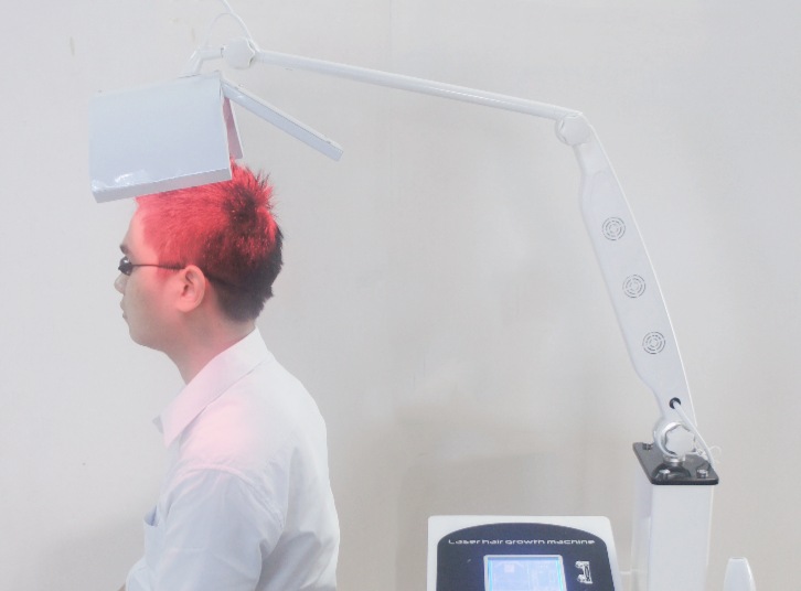 Máquina de regeneración capilar láser con pantalla de 7 pulgadas, terapia de luz láser de 650 nm para la caída del cabello