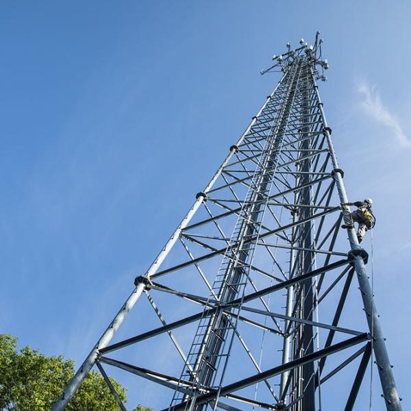 Autossuficiente torre de aço tubular de 50M/S 60m