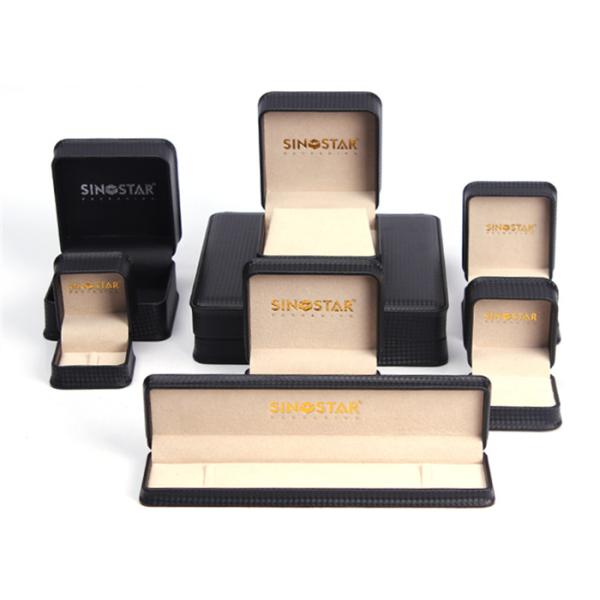 Вставка логотипа черной кожаной шкатулки для драгоценностей изготовленная на заказ: Пена велюра для упаковки подарка