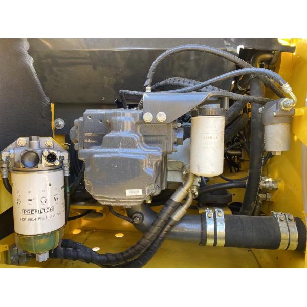 Komatsu PC220 Excavator Stable and Safe Operations for Your Excavation Needs