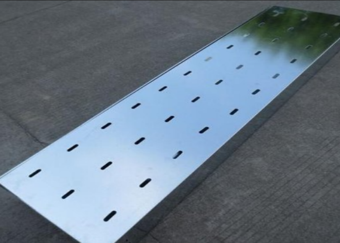 HDG Galvanized Perforated Cable Tray 3.6 M/12 Ft