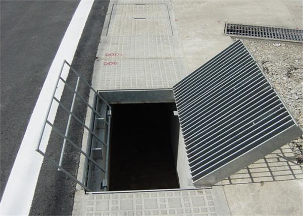 Overflow Steel Grating Drain Cover Anti - Sliding Acid / Alkali Resisting