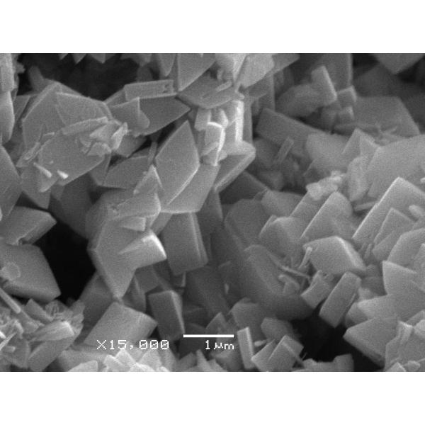 Окисоводопод низкого натрия 81% Al2O3 Boehmite микрокристаллический