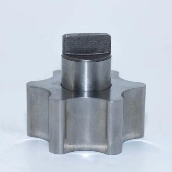Sinotruk Howo SITRAK ZF Truck Gearbox Long Pump Shaft with Steel Material and Fast Shipping