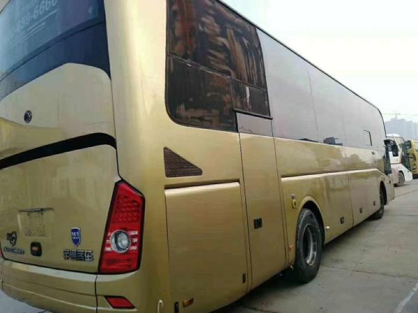 El espacio estupendo YUTONG usado de oro transporta el motor diesel de 47 durmientes 2012 años