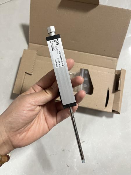 ノボテクニック TRS-0050 023272 リニア位置センサ、50mmの有効電気ストローク、5Ωの公称抵抗