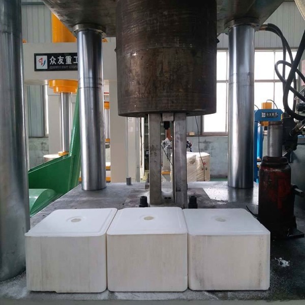 100 Ton-500 Ton Four-column Three-beam Hydraulic Press YQ32 for Animal Mineral Block & Salt Block