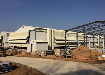 Prefabricated Steel Structure Poultry House with H-Section Frame, Hot-Dip Galvanized Coating and Adjustable Ventilation System