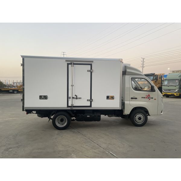 Foton 2tons Refrigerator Truck 88HP Refrigerated Vehicles