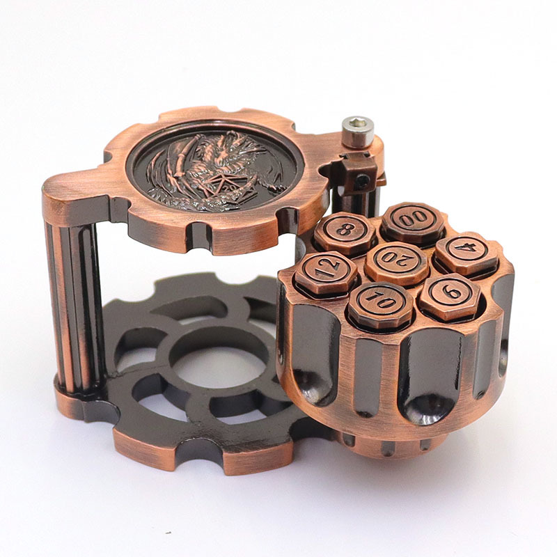 Rotatable Revolver Cylinder Metal Polyhedral Dice Set with Antique Copper Zinc Alloy and Bullet-Shaped RPG Game Dice