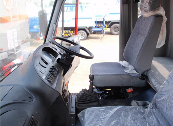 Euro do caminhão de caminhão basculante 6x4 da condução à direita de Dongfeng 3 11 - capacidade 20t