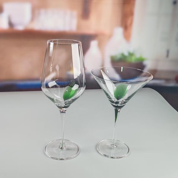 530ml Volume Customized Handblow Clear Red Wine Glass Martini Glass Suitable for Party Durable Stylish Sample Within 7 Days